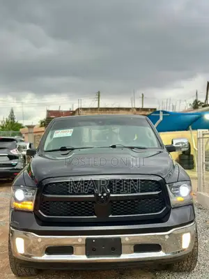 RAM 1500 2018 Black