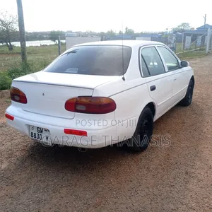 Toyota Corolla 1.8 Sedan Automatic 2002 White