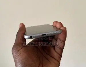 Apple iPhone 5s 32 GB Silver