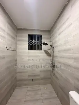 2bdrm Apartment in Ashaley Botwe for rent