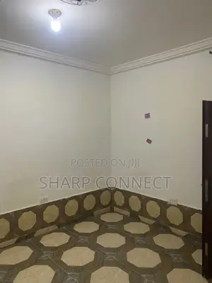 1bdrm Bedsitter in New Market Area for rent