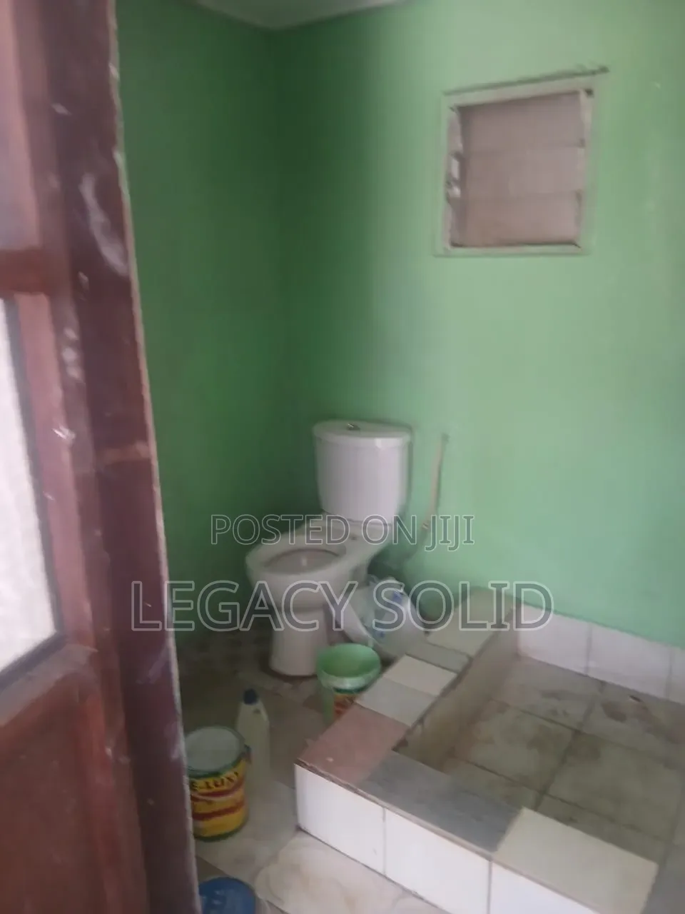Studio Apartment in Legacy Solid Real, Baatsona Total for rent