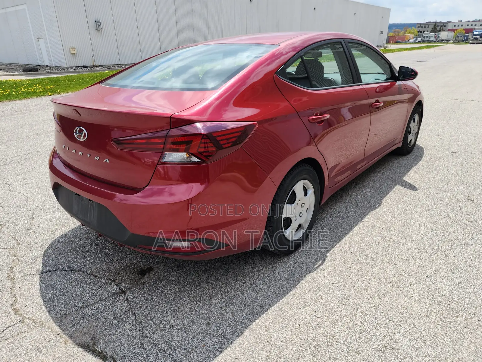 Hyundai Elantra SE 2019 Red