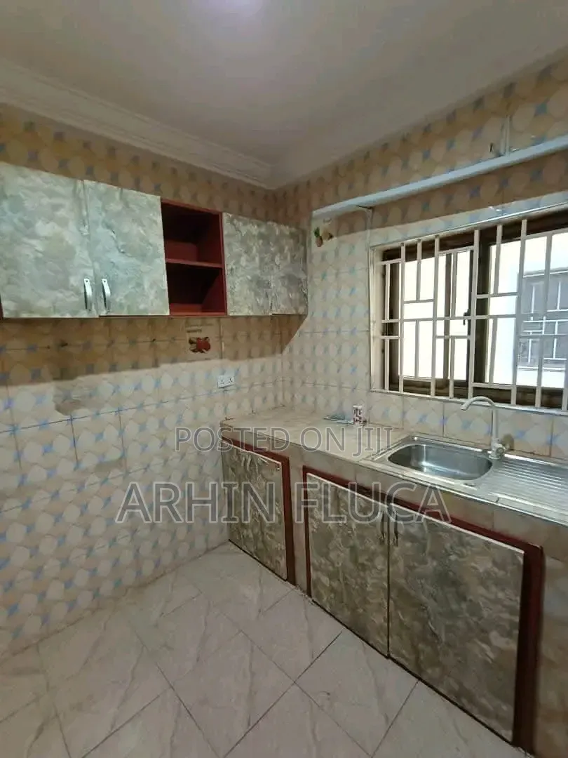2bdrm Apartment in Ahrin, Ola Achool Area for rent
