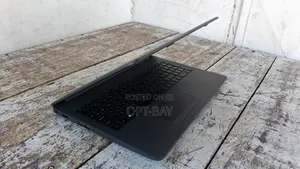 Laptop HP 255 8GB AMD A8 HDD+SSD 128GB