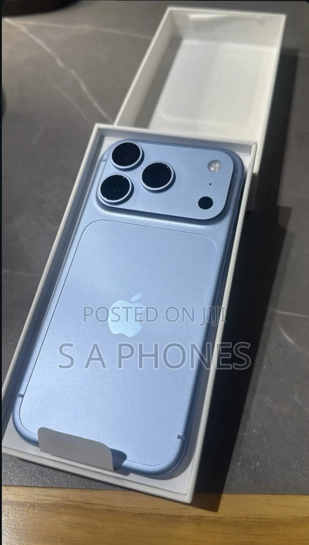 New Apple iPhone 18 Pro Max 256 GB Blue