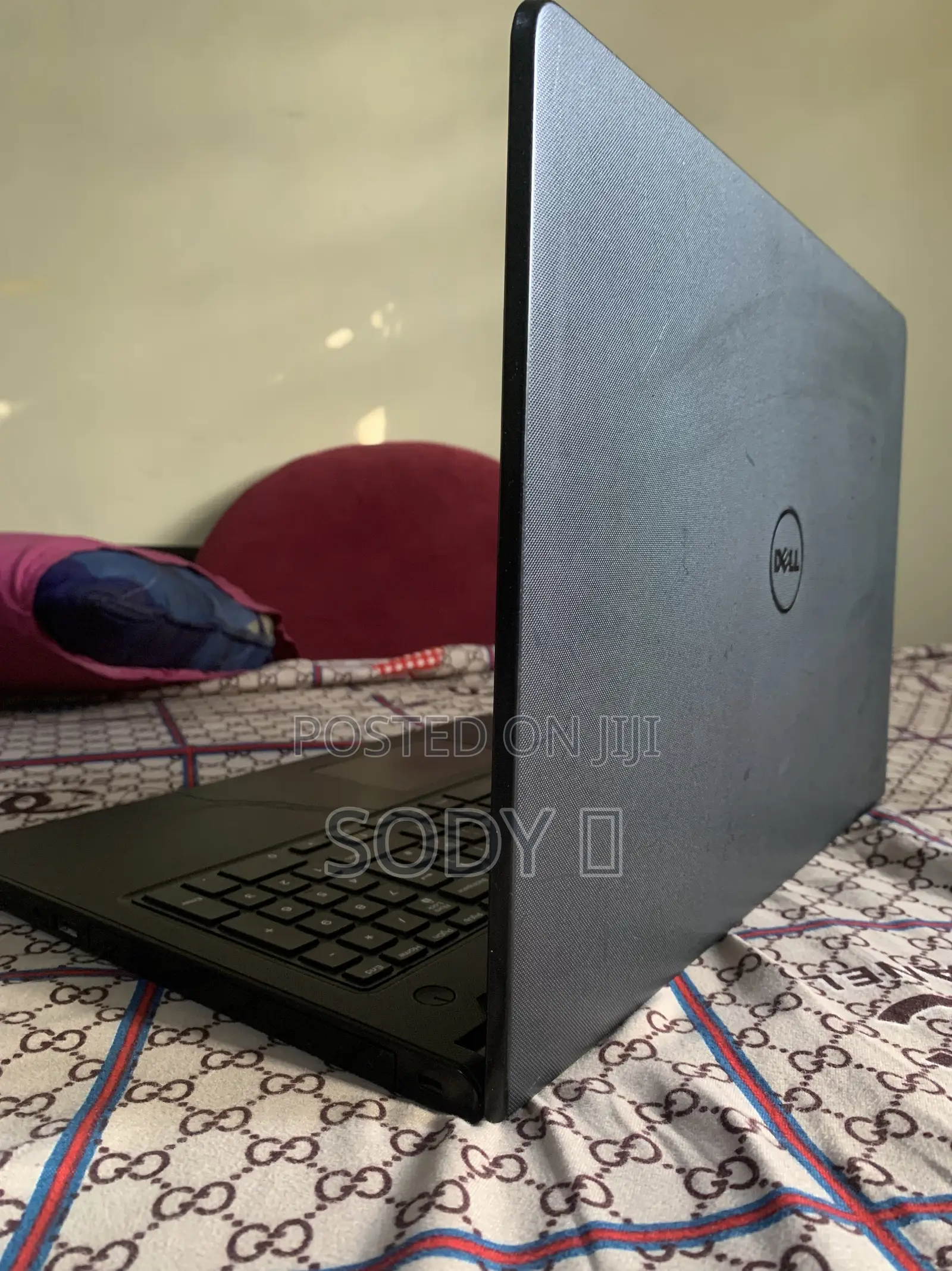Laptop Dell Inspiron 15 3567 12GB Intel Core i5 HDD 1T