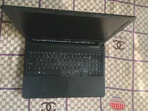 Laptop Dell Inspiron 15 3567 12GB Intel Core i5 HDD 1T