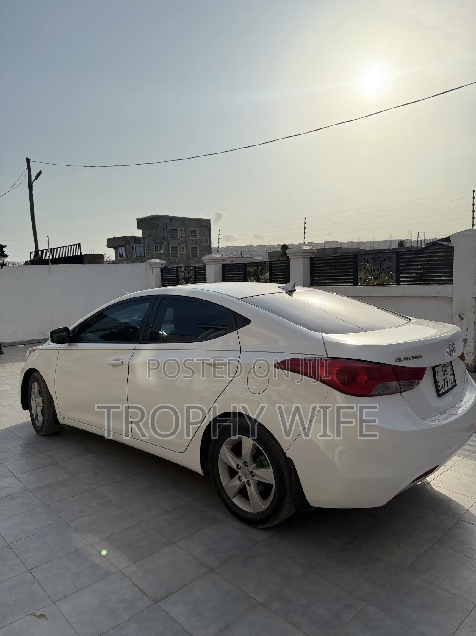 Hyundai Elantra 2013 White