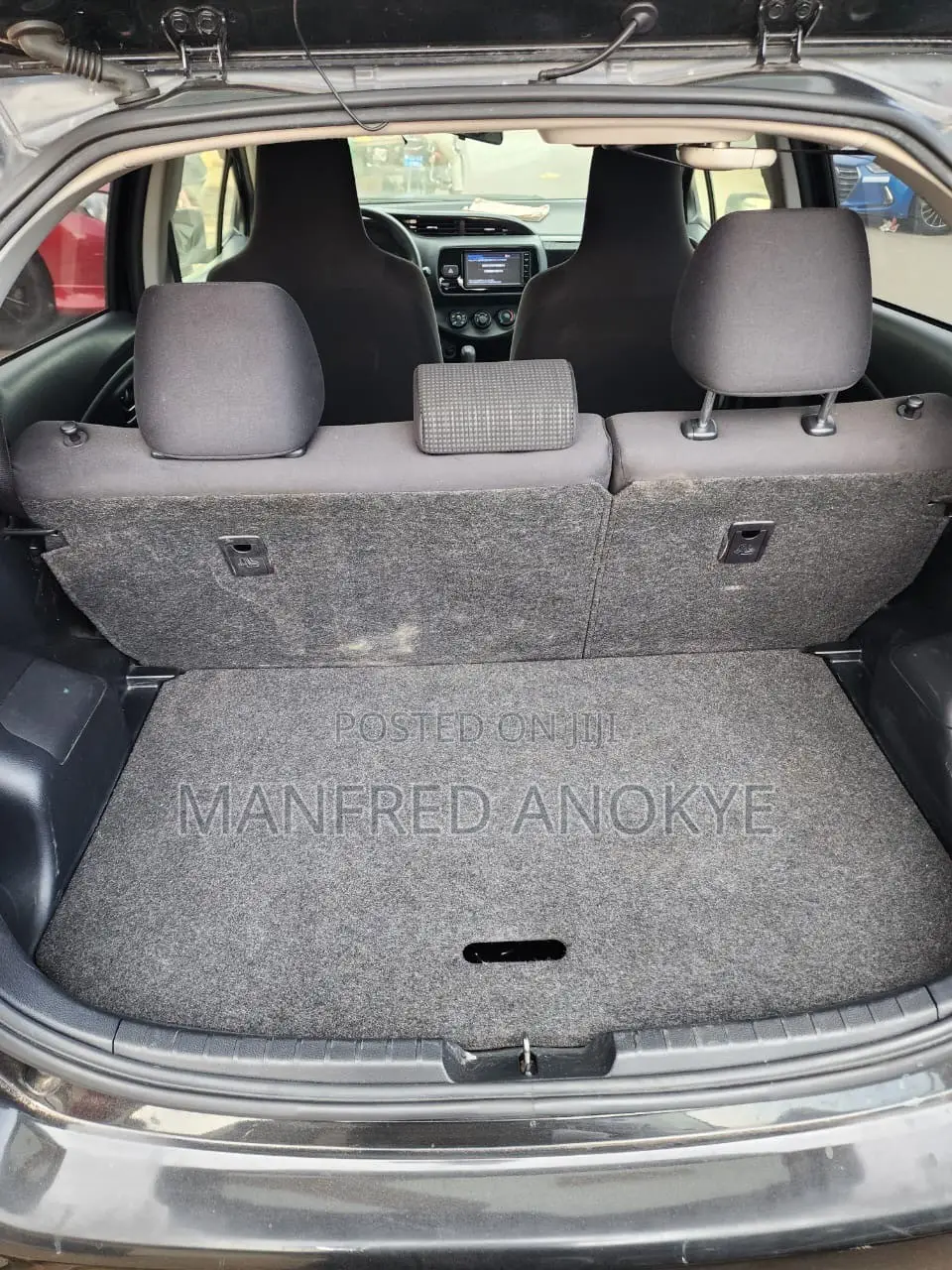 Toyota Vitz 2015 Black