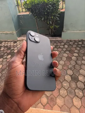 Apple iPhone 15 128 GB Black