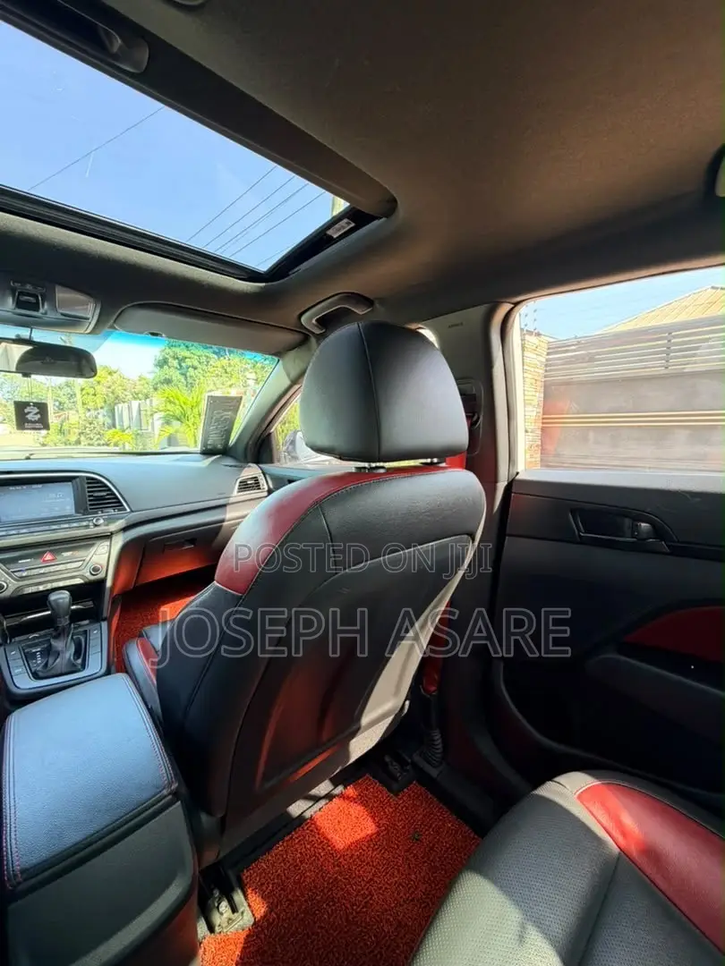 Hyundai Avante 2017 White
