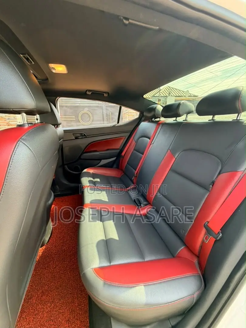 Hyundai Avante 2017 White