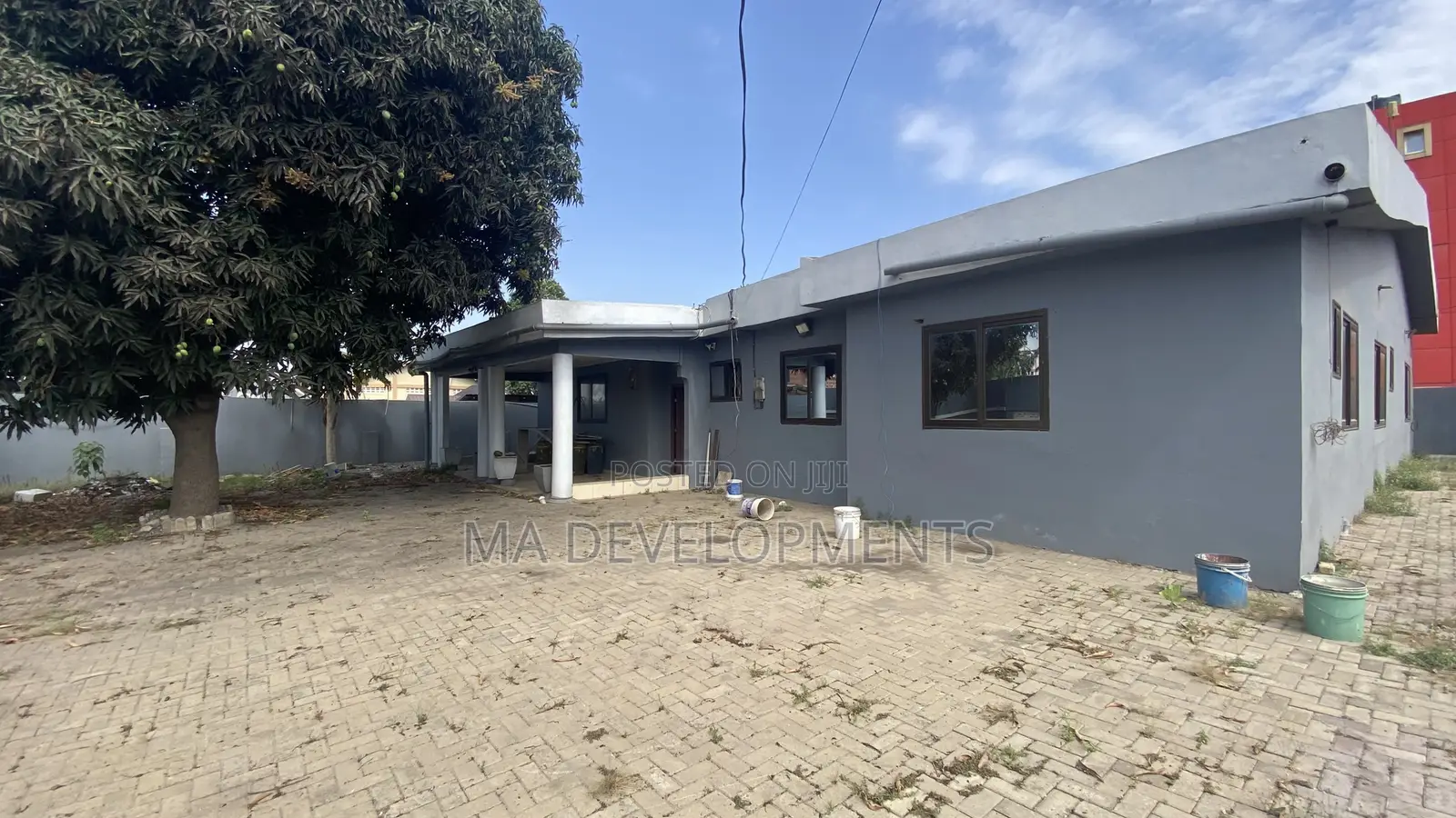 7 Bedroom House Commercial Space for Rent at Achimota