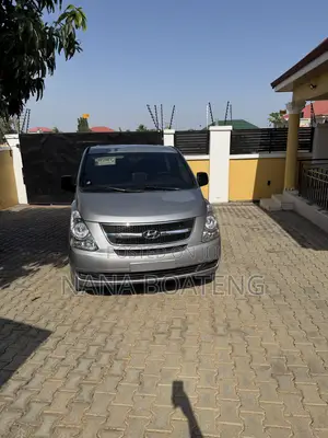 Hyundai Starex 2015 Grey
