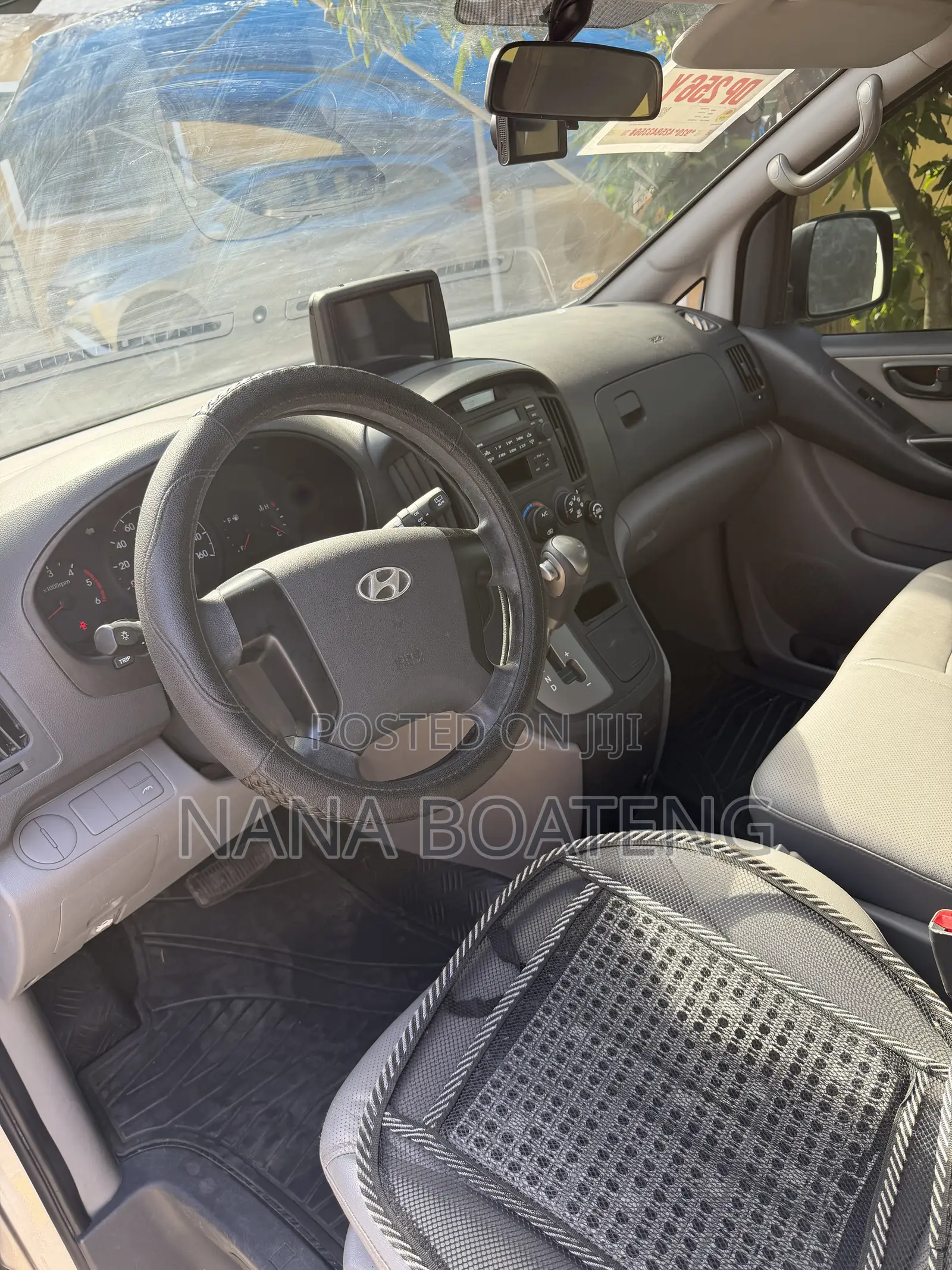 Hyundai Starex 2015 Grey