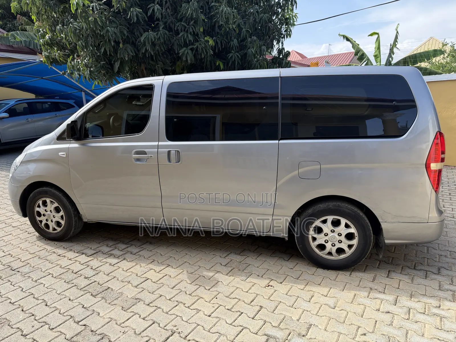 Hyundai Starex 2015 Grey