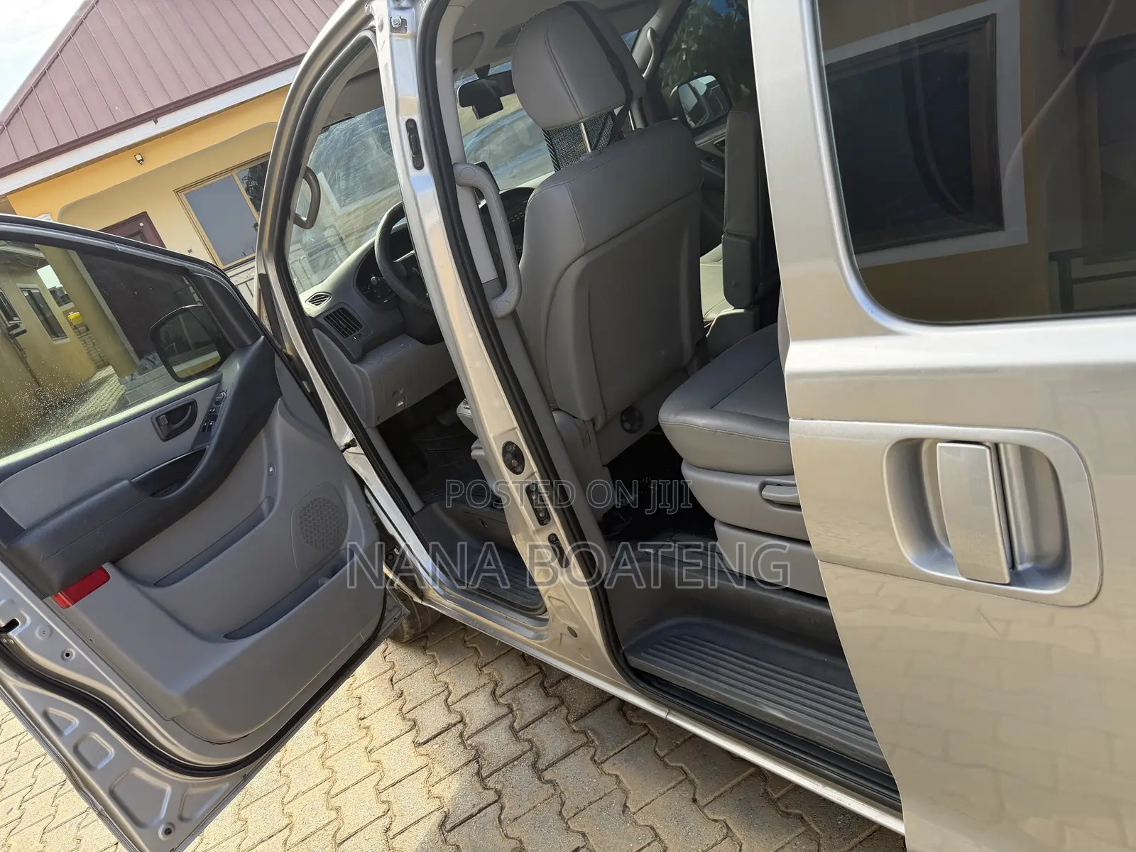 Hyundai Starex 2015 Grey