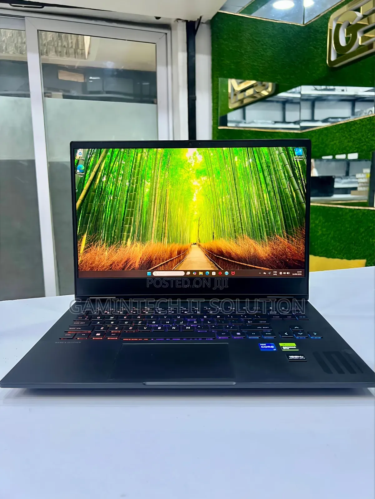 Laptop HP Omen 16 16GB Intel Core i7 SSD 1T