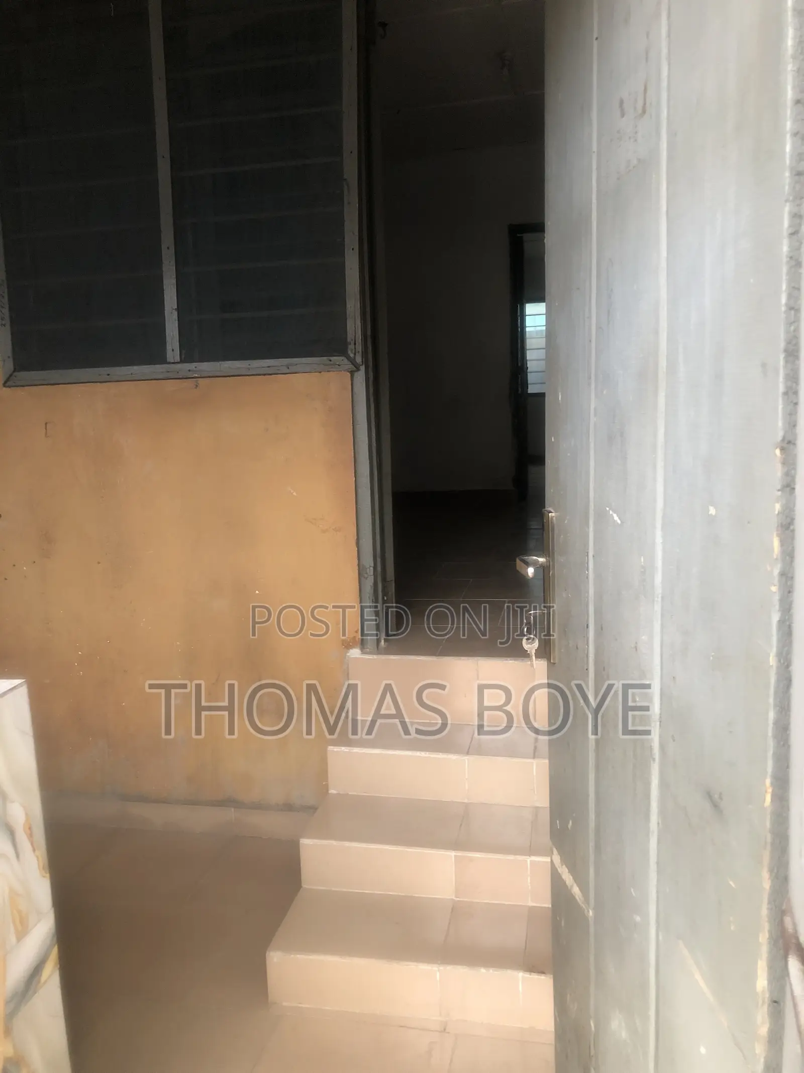 Furnished 1bdrm Room & Parlour in Official Town for rent