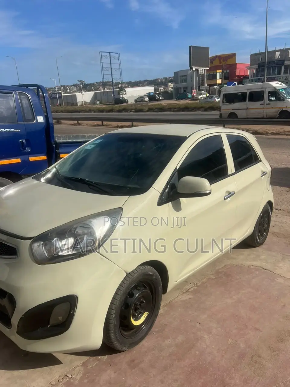 Kia Picanto 2011 Beige