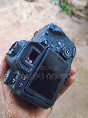 Canon 6D Mark 2