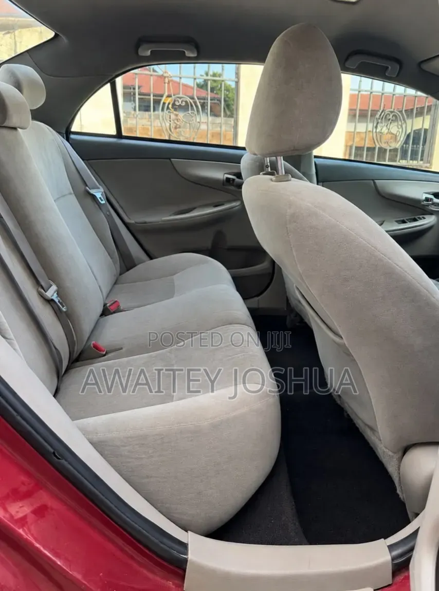 Toyota Corolla 2010 Red