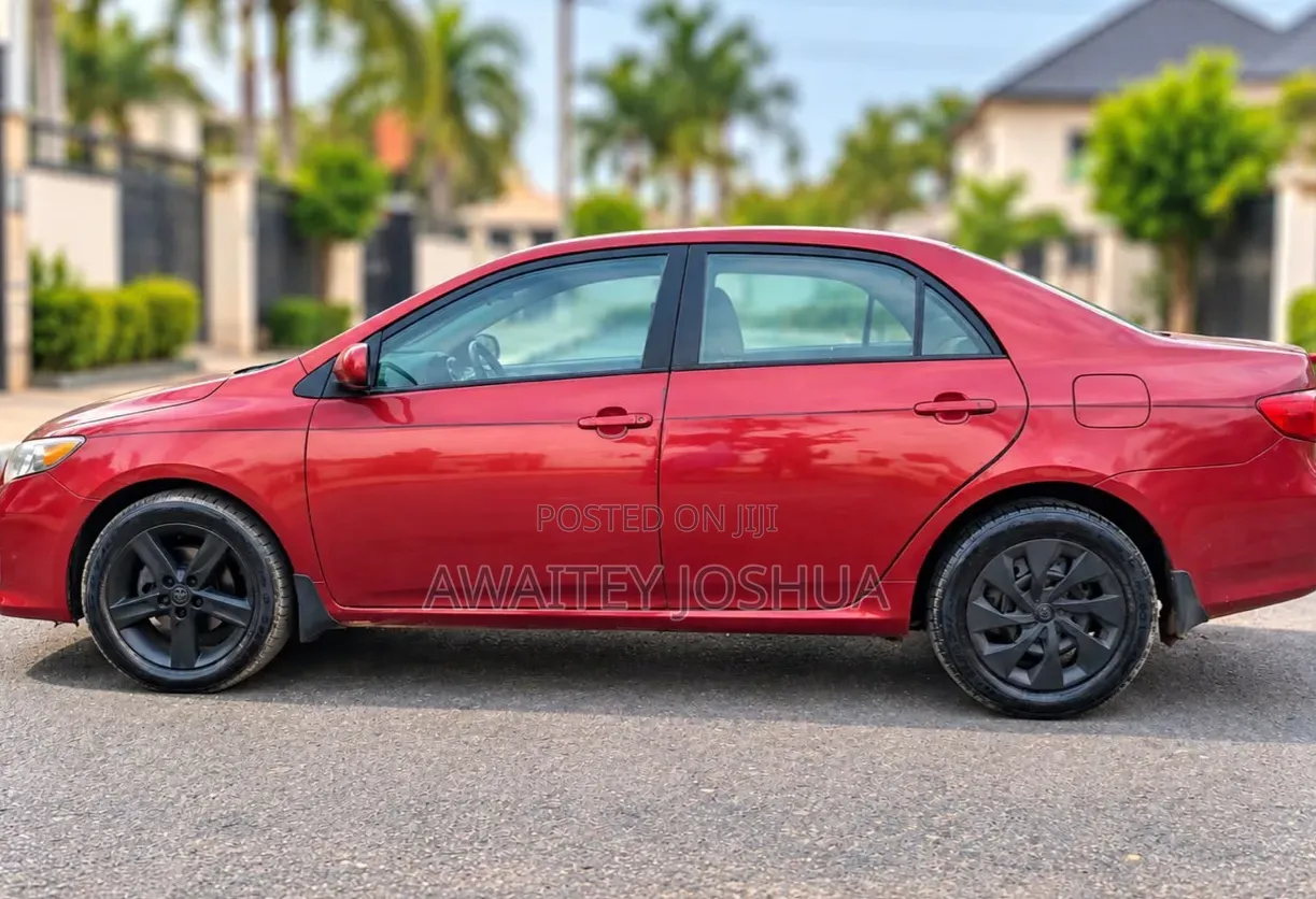 Toyota Corolla 2010 Red