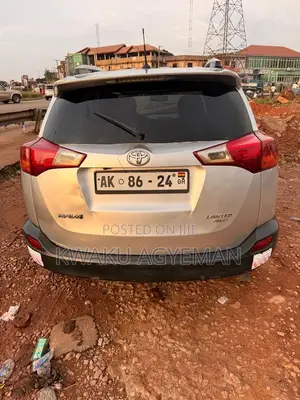 Toyota RAV4 2016 Silver
