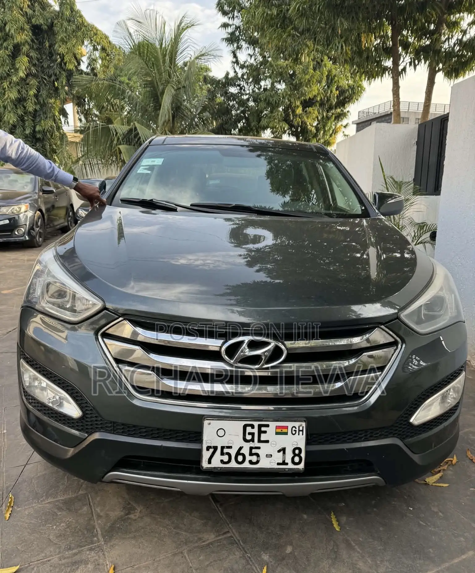 Hyundai Santa Fe Limited 4dr SUV AWD w/Saddle Interior (3.3L 6cyl 6A)