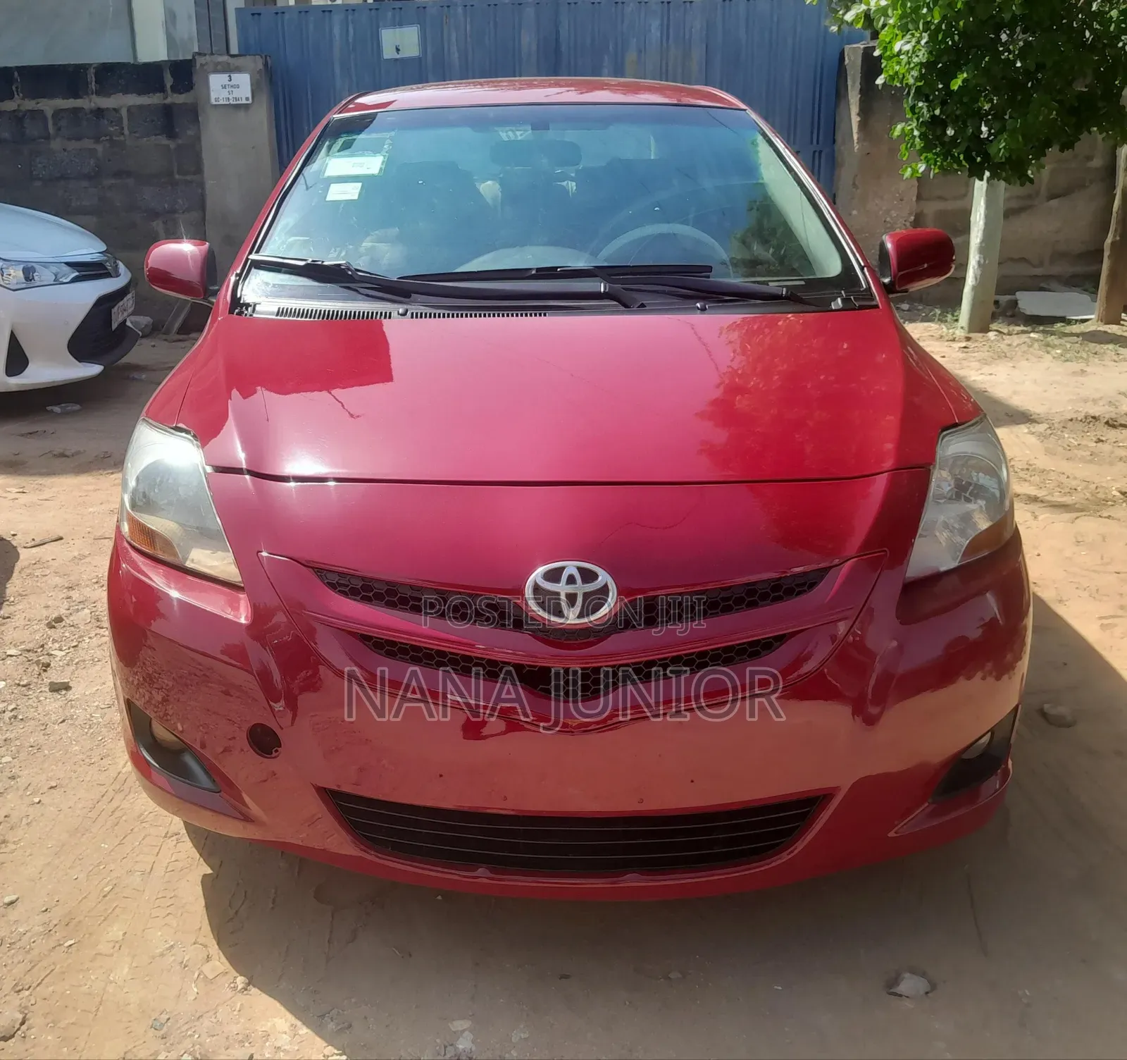 Toyota Yaris 2010 Red