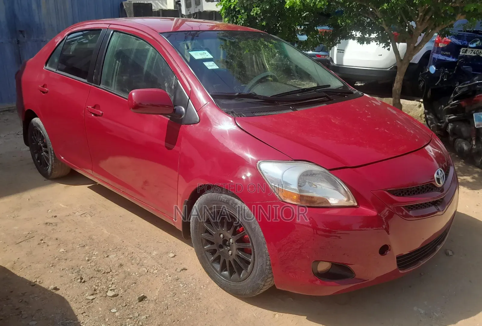 Toyota Yaris 2010 Red