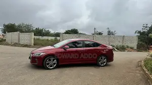 Hyundai Elantra Limited Sedan FWD (2.0L 4cyl 6A) 2017 Red