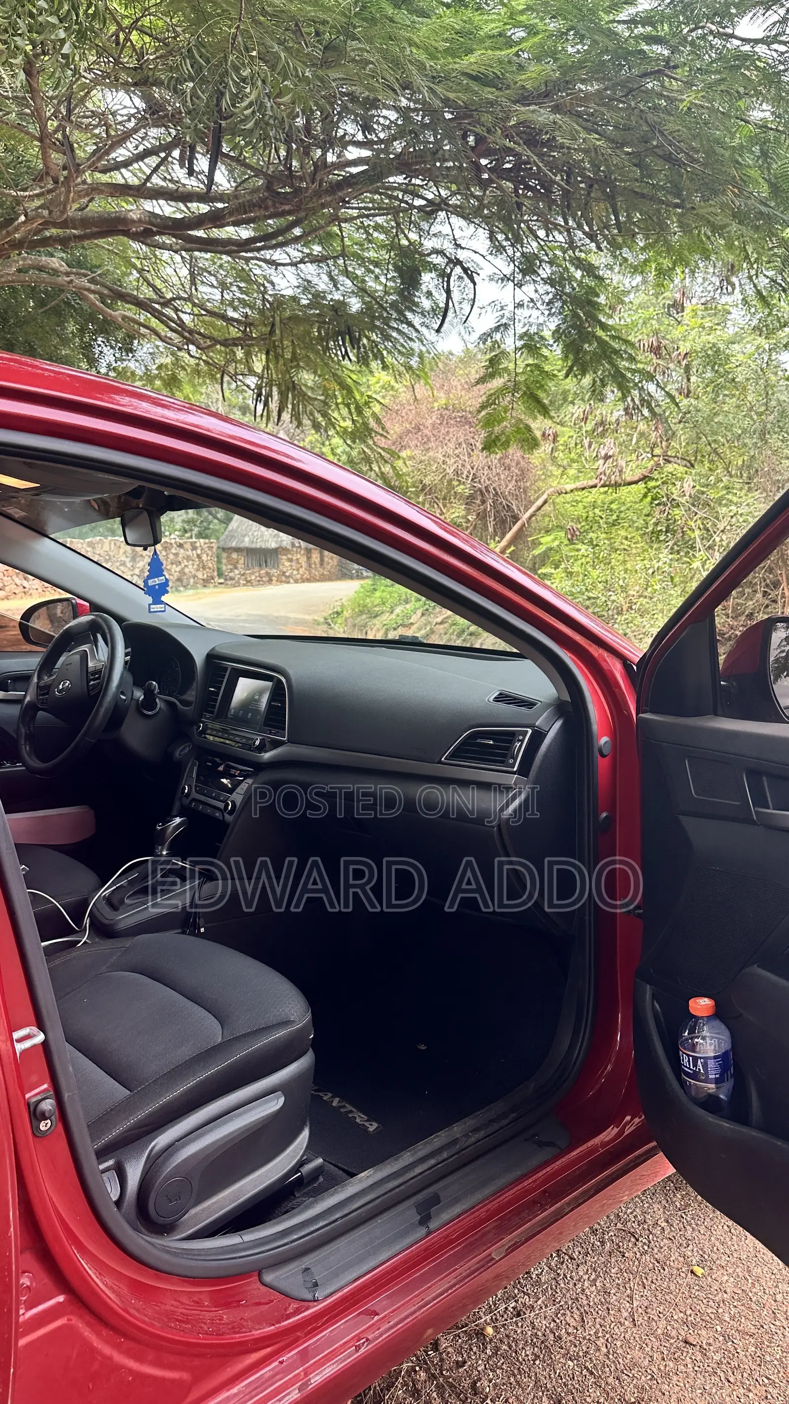 Hyundai Elantra Limited Sedan FWD (2.0L 4cyl 6A) 2017 Red