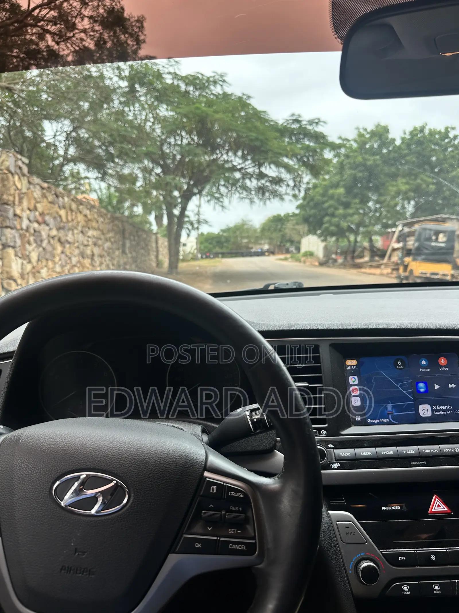 Hyundai Elantra Limited Sedan FWD (2.0L 4cyl 6A) 2017 Red