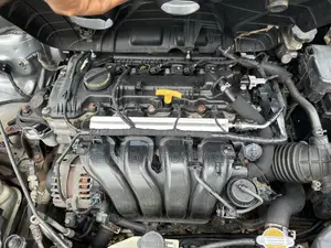 Hyundai Elantra SE 4dr Sedan (1.8L 4cyl 6A) 2015 Gray