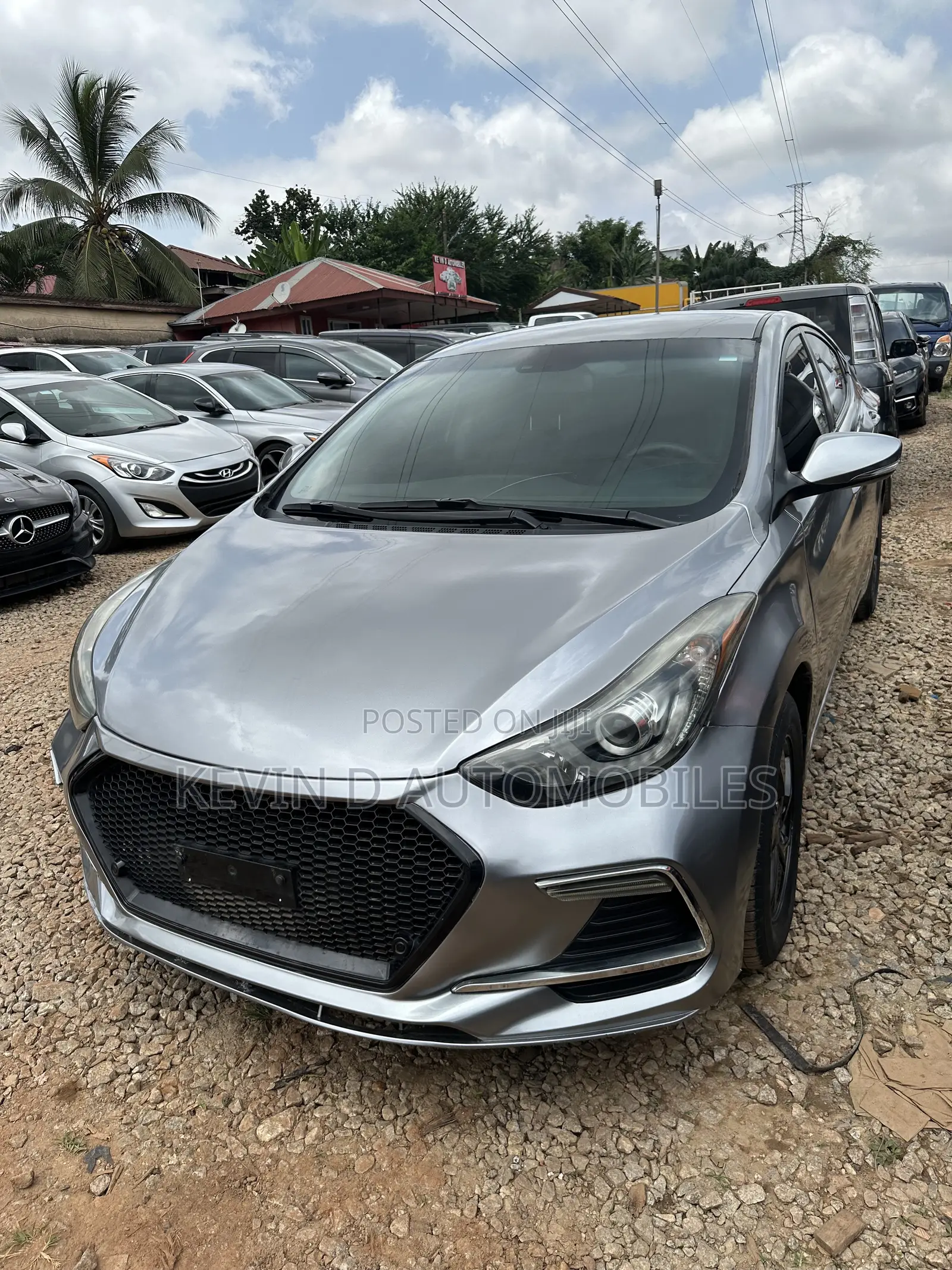 Hyundai Elantra SE 4dr Sedan (1.8L 4cyl 6A) 2015 Gray