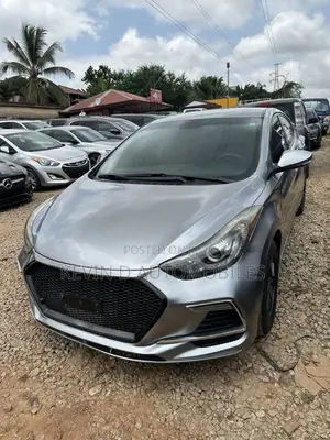 Hyundai Elantra SE 4dr Sedan (1.8L 4cyl 6A) 2015 Gray