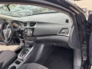 Nissan Sentra SV 2016 Black