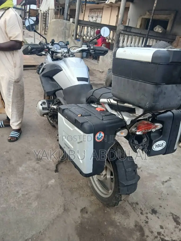 BMW R1200 GS Adventure 2023 Gray
