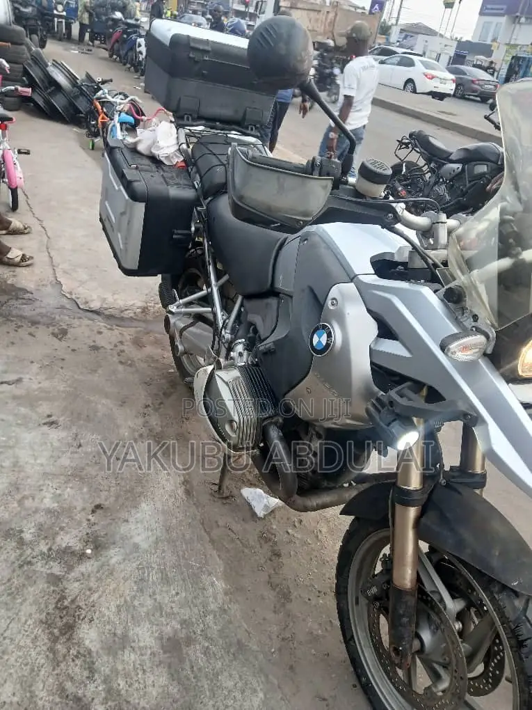 BMW R1200 GS Adventure 2023 Gray