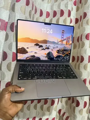 Laptop Apple MacBook Pro 2023 M2 Pro 16GB Apple M2 SSD 512GB