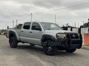 Toyota Tacoma 2014 Silver