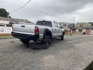 Toyota Tacoma 2014 Silver