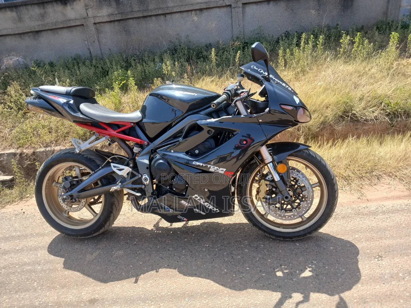 Triumph 2016 Black