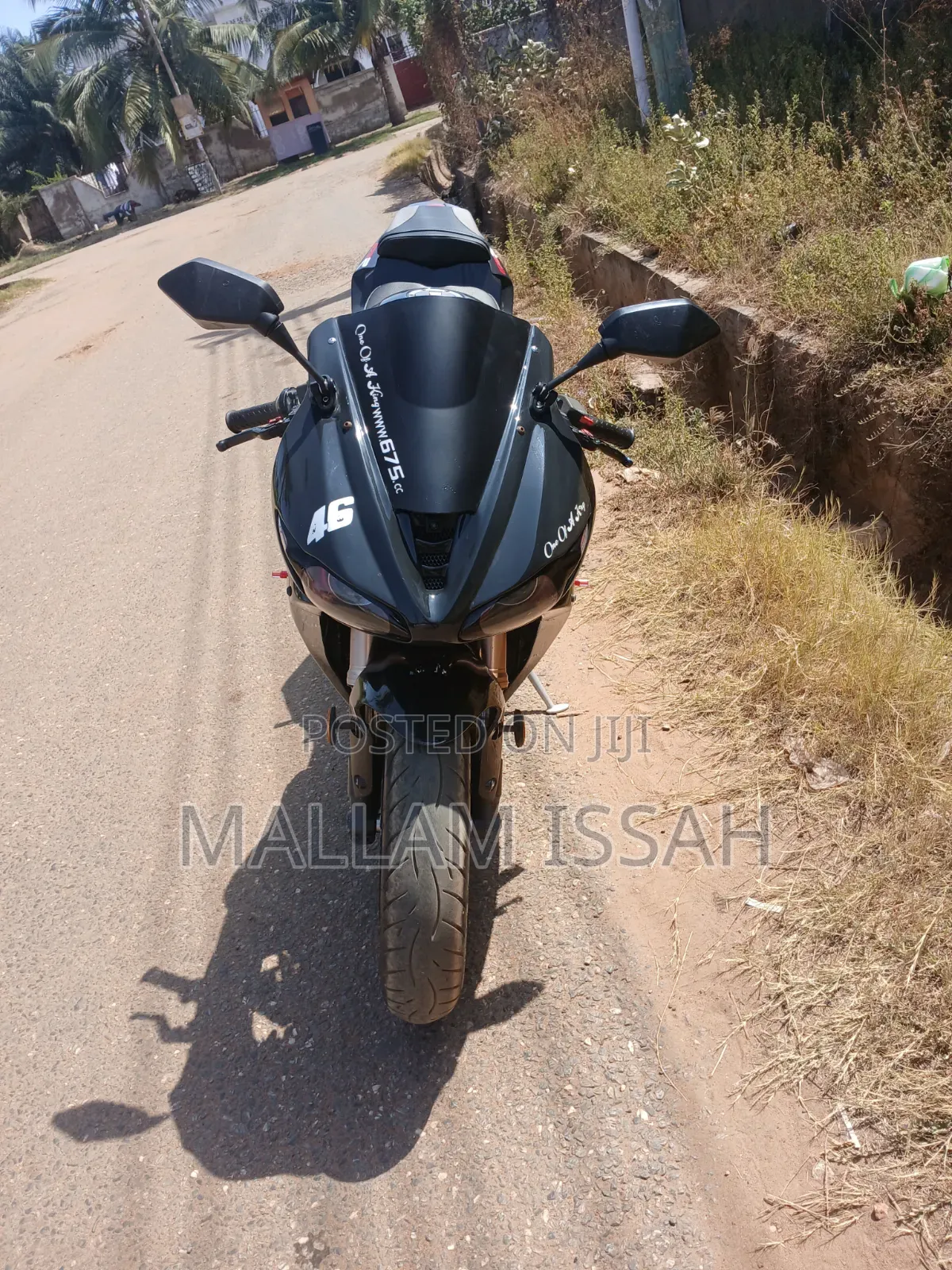 Triumph 2016 Black