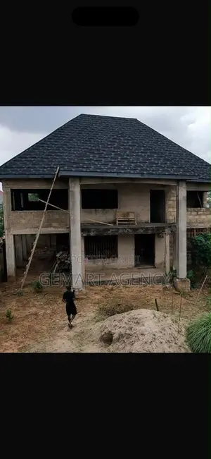 6bdrm House in Taifa Boga Junction for sale