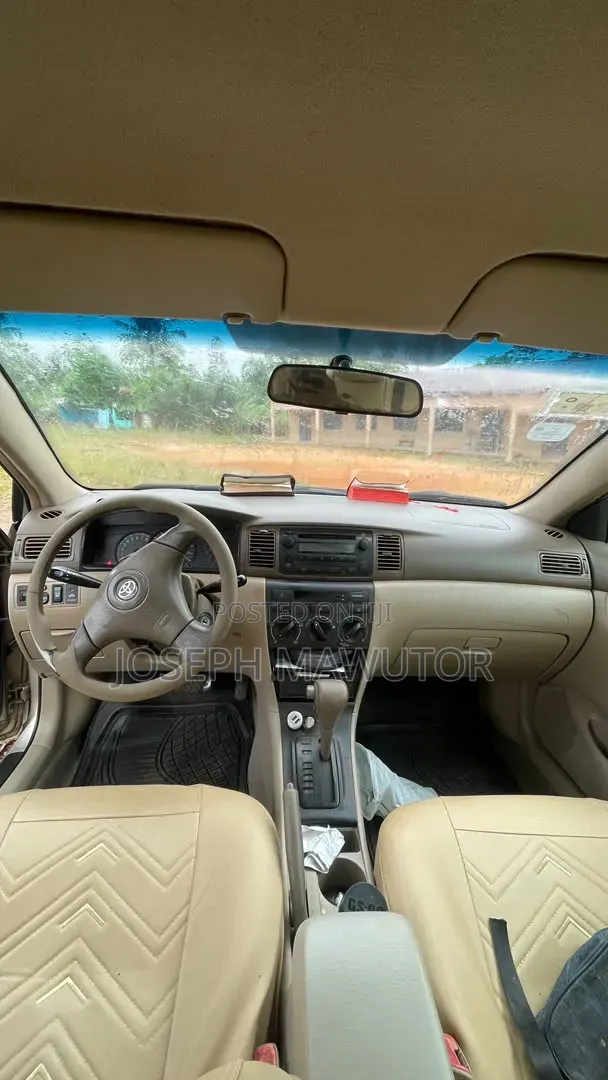 Toyota Corolla 2008 Gold