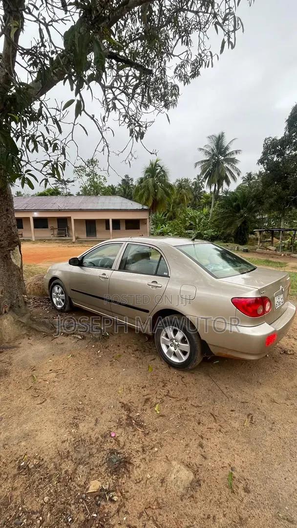 Toyota Corolla 2008 Gold