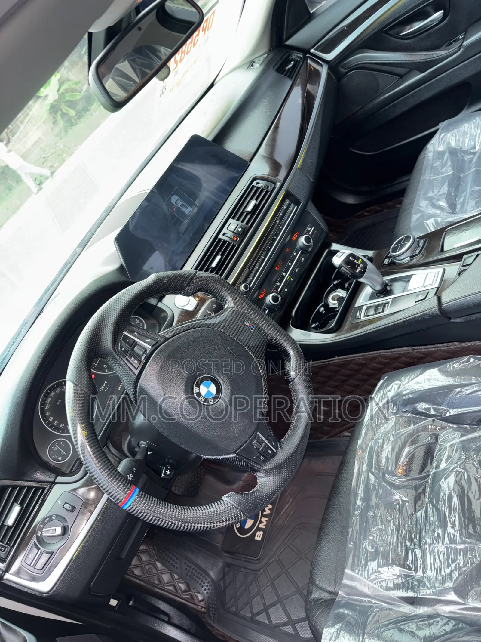 BMW 525i 2019 White
